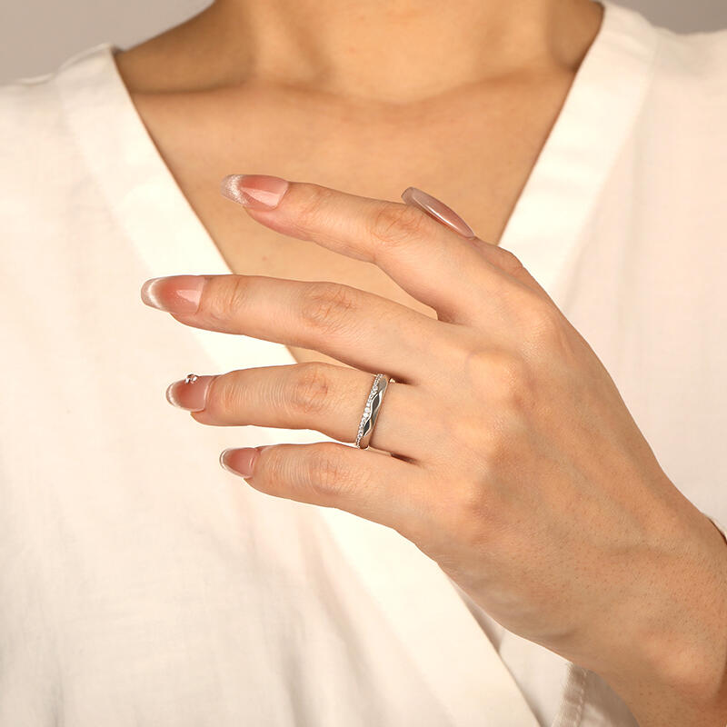 "Infinite Bliss" Classic Wedding Ring