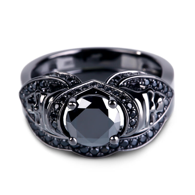 جوليا خاتم جمجمة بقطع دائري من الفضة الإسترليني أسود