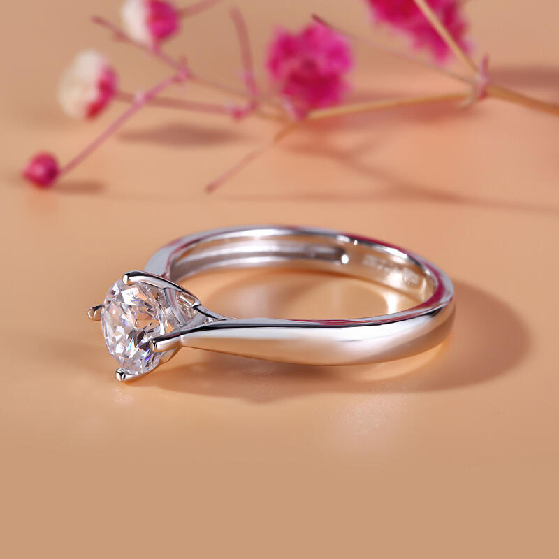 Jeulia Classic Solitaire Round Cut Sterling Silver Ring