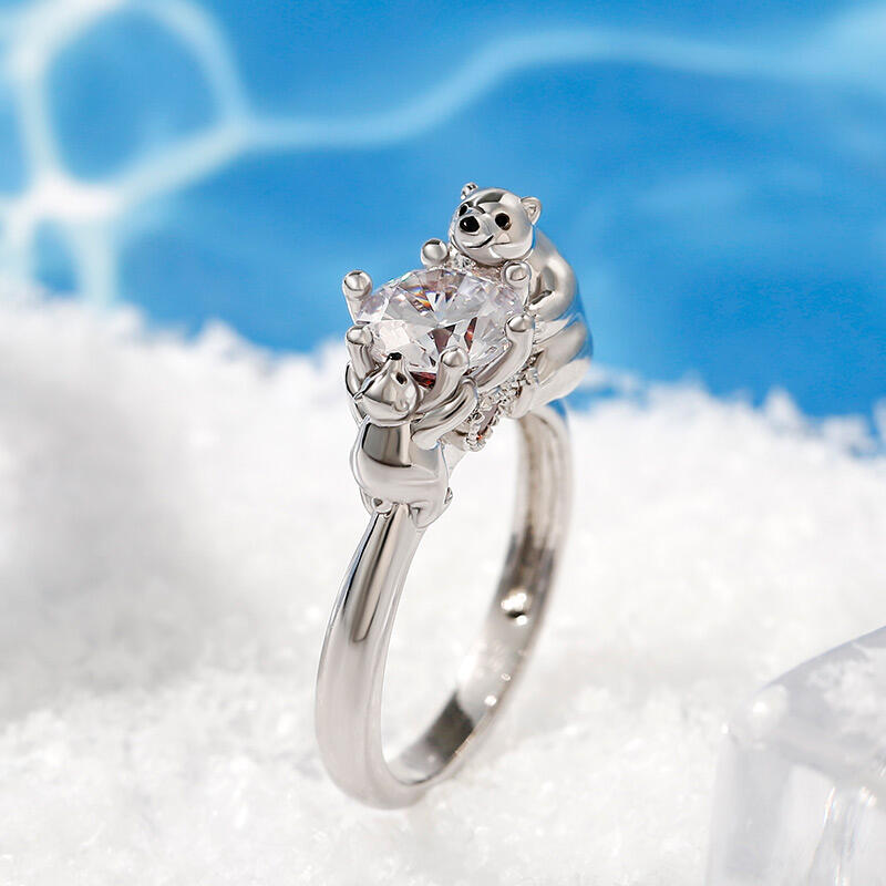 Jeulia Hug Me "Mother & Baby" Polar Bear Round Cut Sterling Silver Ring