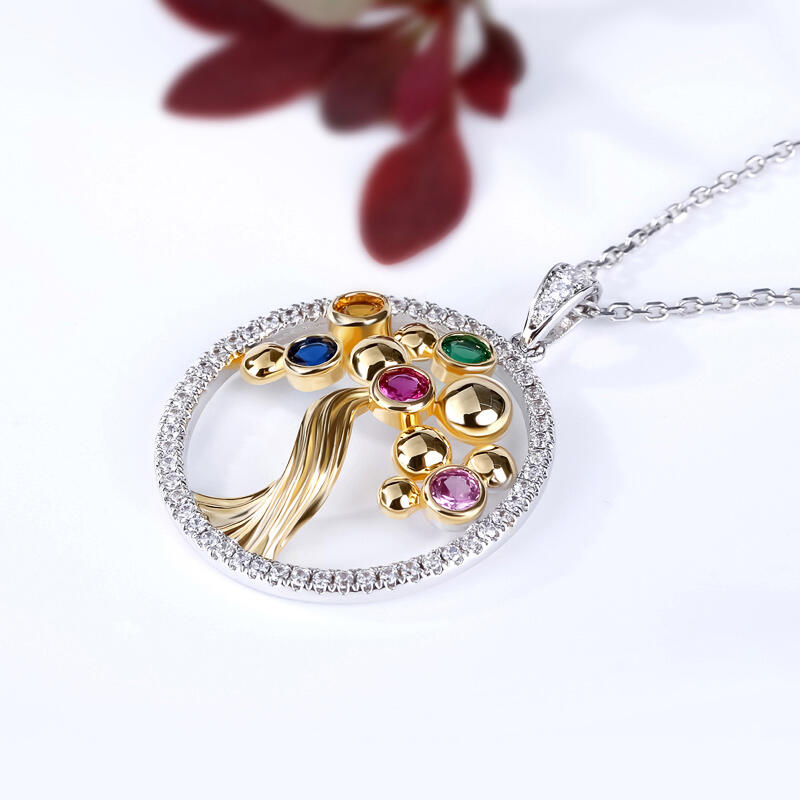 Jeulia Family Tree Pendant