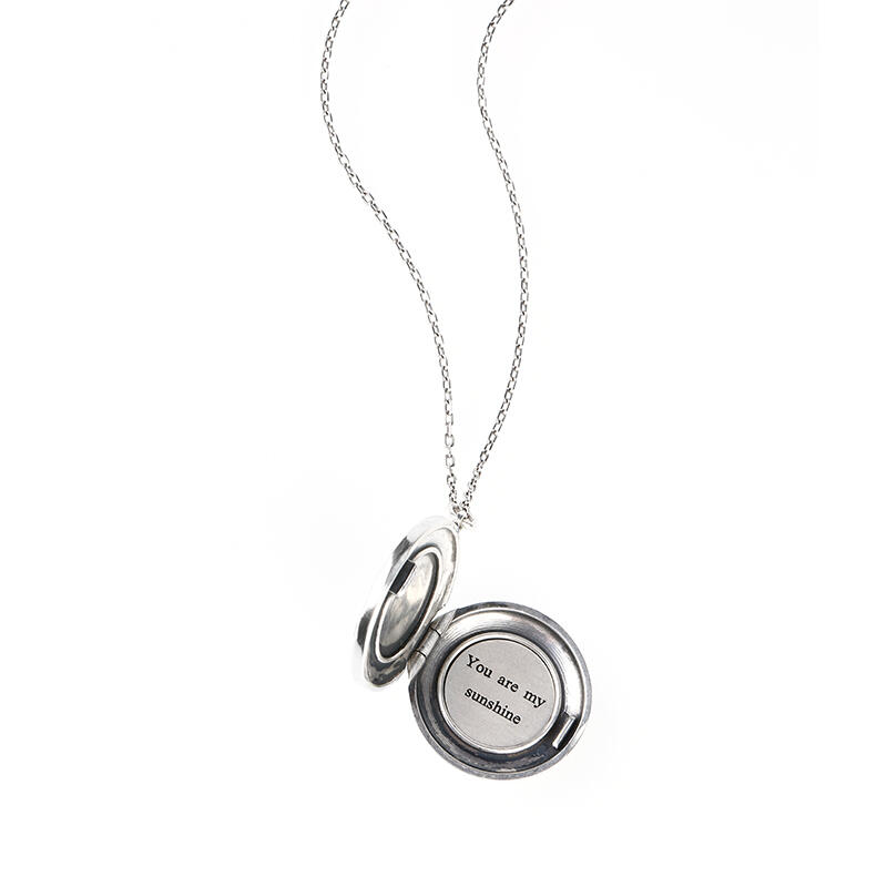 Jeulia Heart and Rose Locket Necklace