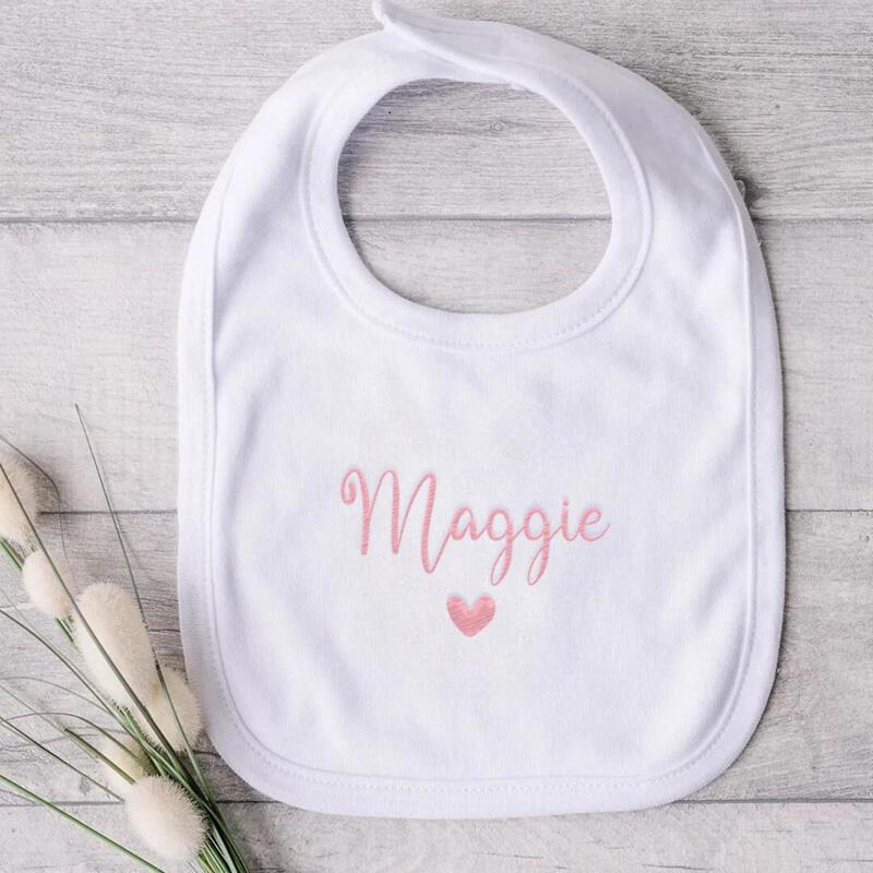 Bavaglino personalizzato con nome ricamato e motivo a cuori Regalo affettuoso per bambini