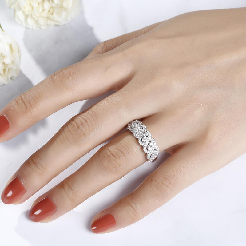 Jeulia Classic Round Cut Sterling Silver Women's Band