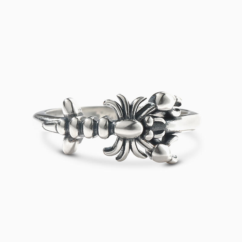 Jeulia "Sideways Lobster" Sterling Silver Ring