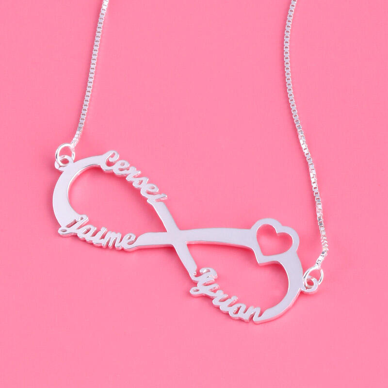 Jeulia Collar Con Forma De Corazón De Tres Nombres De Infinito En Plata De Ley