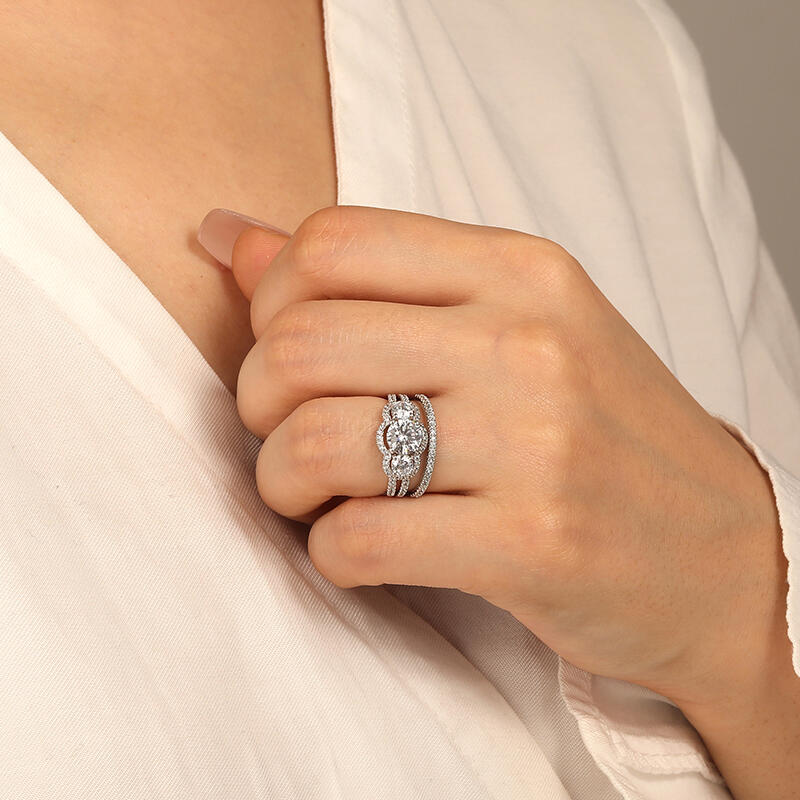 "Tell It To My Heart" Round Cut 2pcs Bridal Set