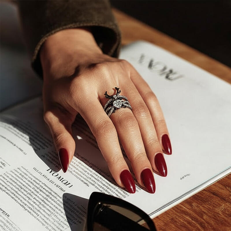 Jeulia Juego de 2 Anillos Corazón Espina Negro Gótico