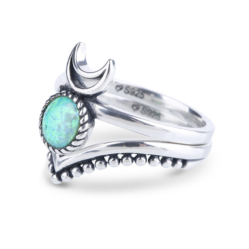 Jeulia Conjunto de anéis de opala empilháveis com lua e costas.