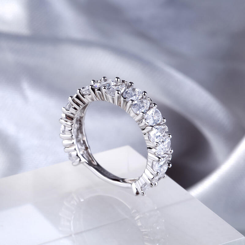 Jeulia Classic Pear Cut Sterling Silver Women's Band