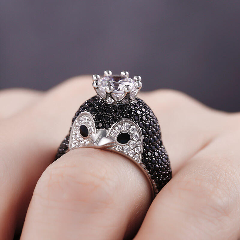 Jeulia "Be Your King" Penguin Sterling Silver Ring