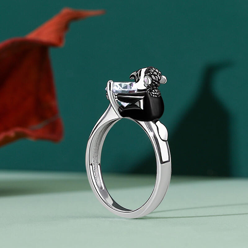 Jeulia Hug Me "Tiny Anteater" Round Cut Sterling Silver Ring