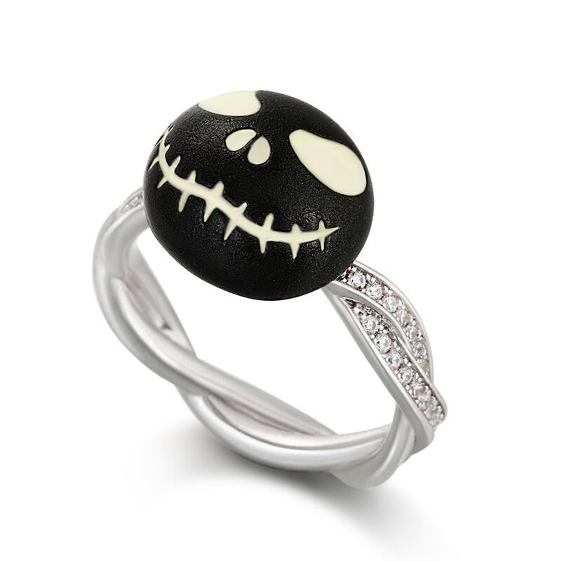 Jeulia "King of Night" Skull Design Luminous Sterling Silver Rotating Ring