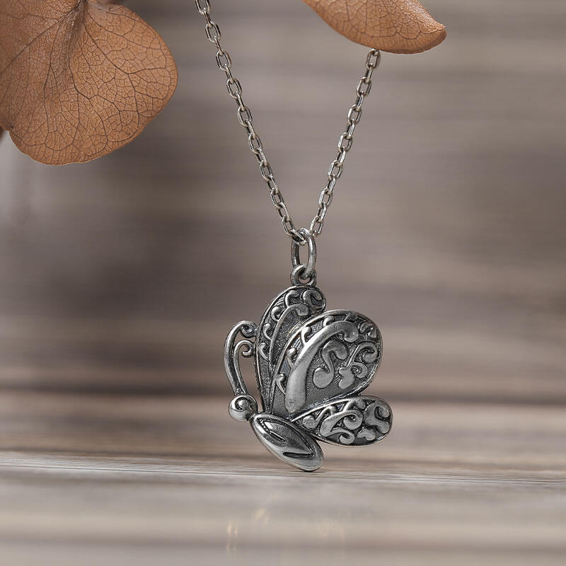 Jeulia "Noble Butterfly" Sterling Silver Necklace