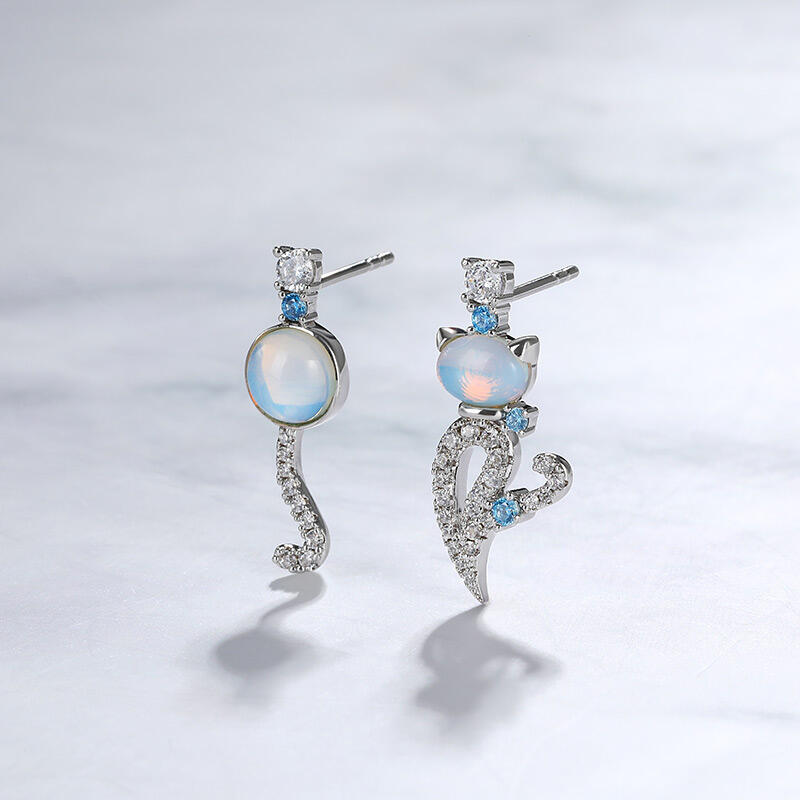 Jeulia 猫 ネコ シルバー ムーンストーン ピアス