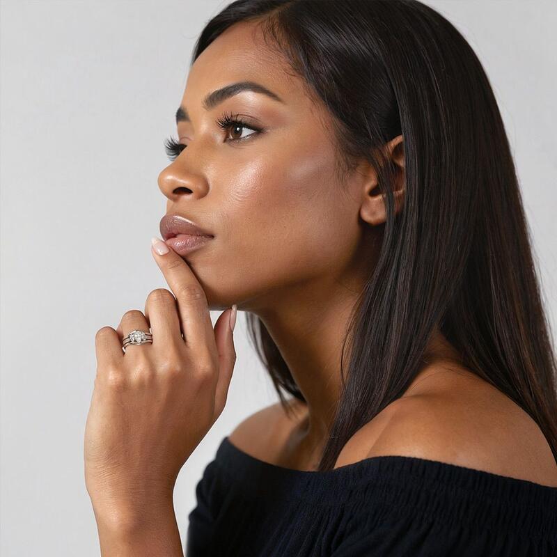 "Timeless Elegance" Pear Cut Bridal Set