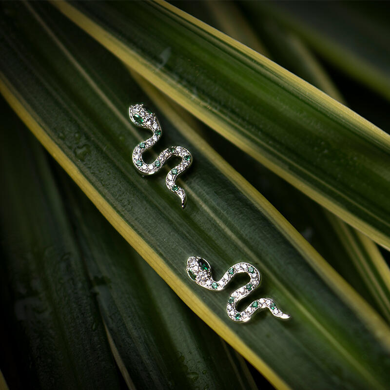 Jeulia "Rebirth" Snake Shape Sterling Silver Earrings