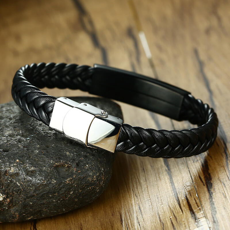 Jeulia Rhinestone Stainless Steel Leather Men's Bracelet