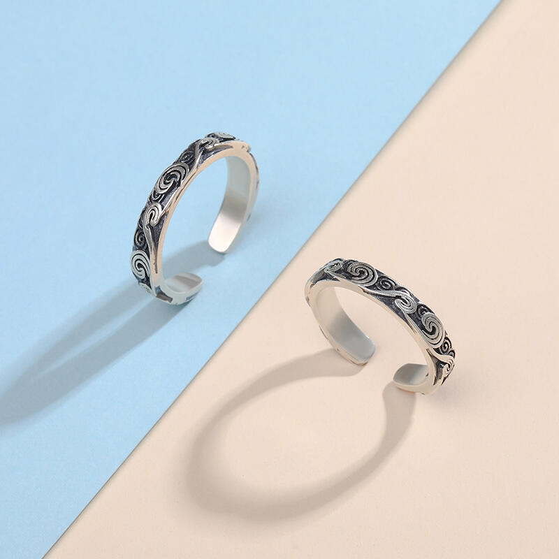 Jeulia Anillos de pareja de diseño abierto grabado con nubes de plata de ley