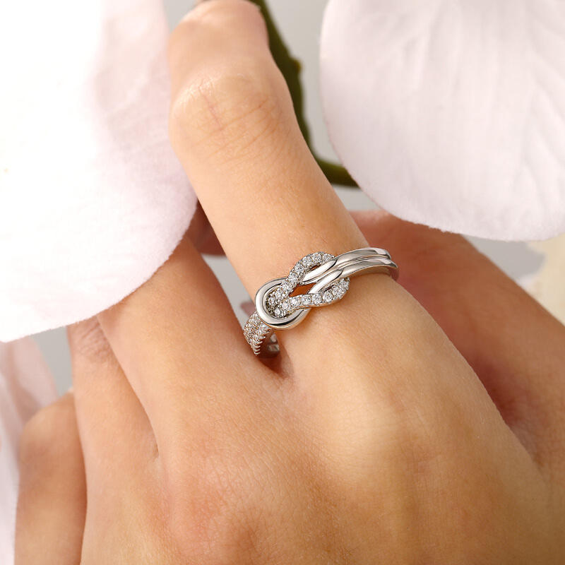 Jeulia Anillo Con Diseño De Nudo En Plata De Ley