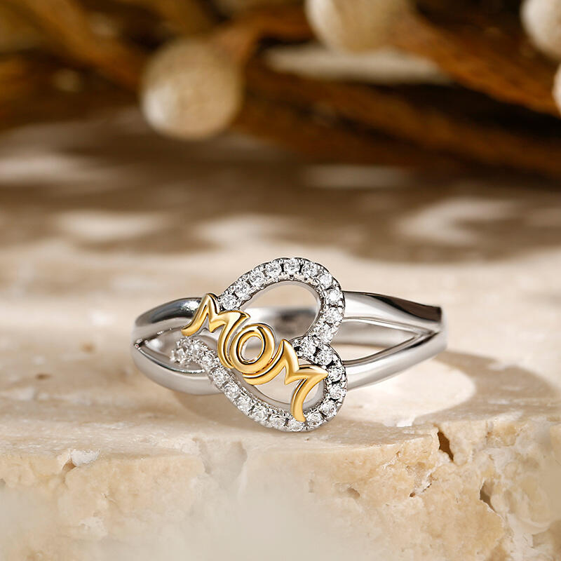 Jeulia "Her Love is All Around" Mamma Hjärta Sterling Silver Ring