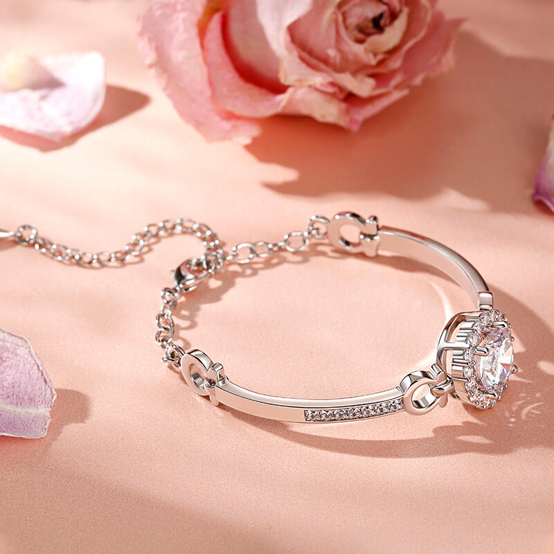 Jeulia Classic Halo Design Bracelet