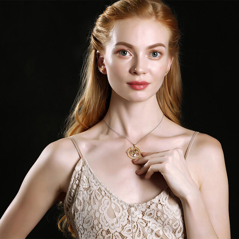 Jeulia Golden Leaves Earring Climber