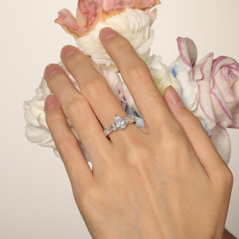 Jeulia Anillo de boda con corte pera para mujer de plata de ley