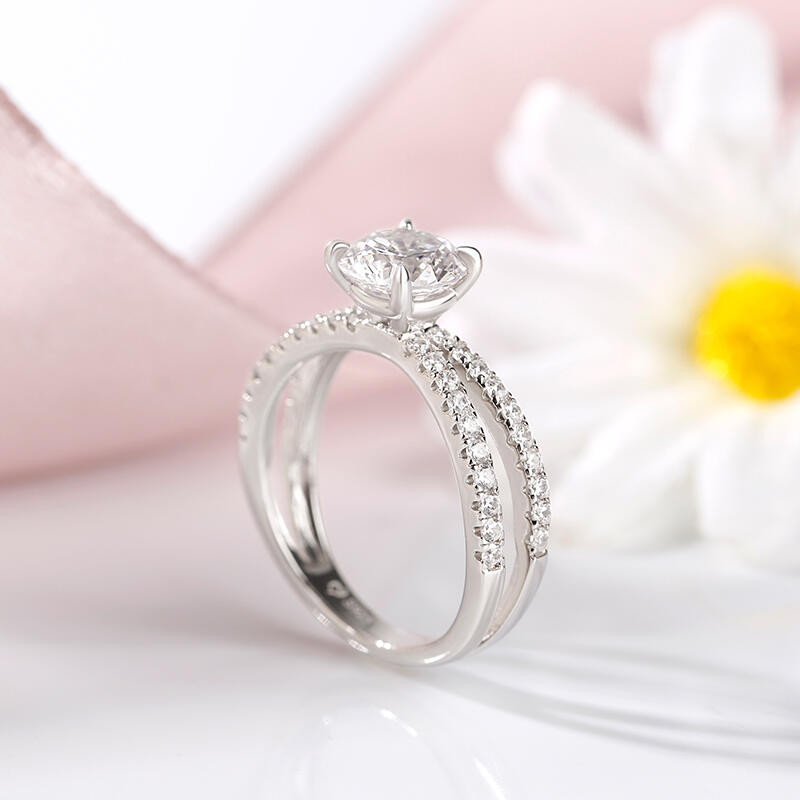 جوليا خاتم قطع دائري من الفضة الإسترليني