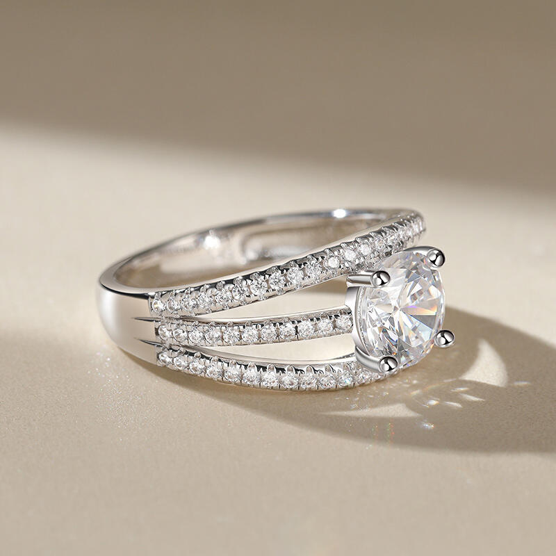 Jeulia Anillo de Compromiso de Plata de Ley de Corte Redonda con Vástago Dividido y Pavé