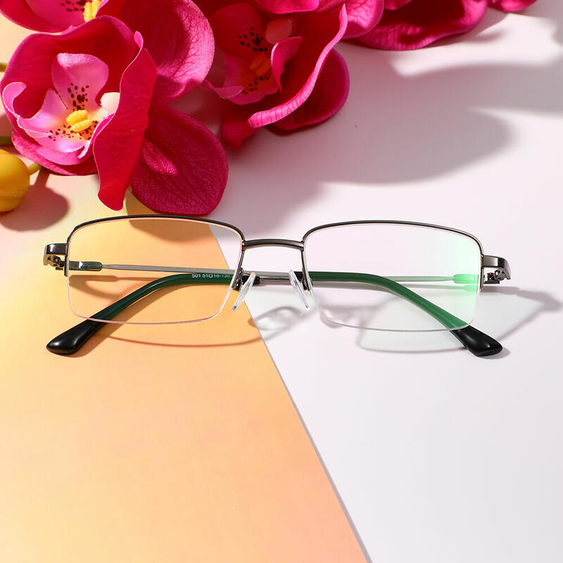 Lee Rectangle Gunmetal Glasses