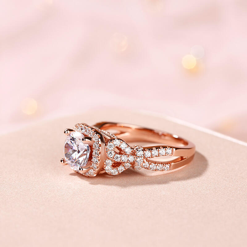 Jeulia Vintage Halo Round Cut Sterling Silver Ring