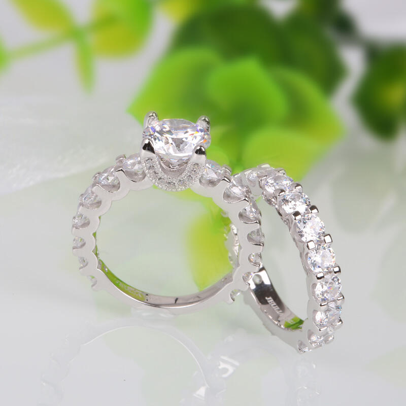 Jeulia Conjunto De Anillos Clásicos De Talla Redonda En Plata De Ley