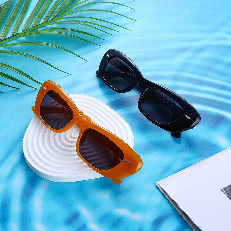 Time Race Rectangle Black Sunglasses