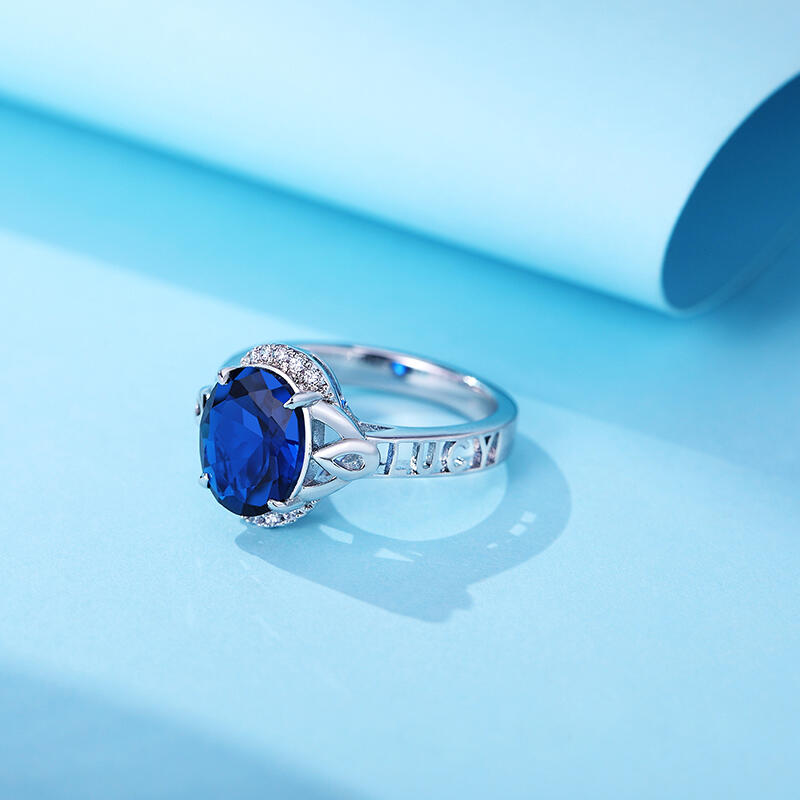 Jeulia Anel com nome halo de corte oval personalizado de prata esterlina