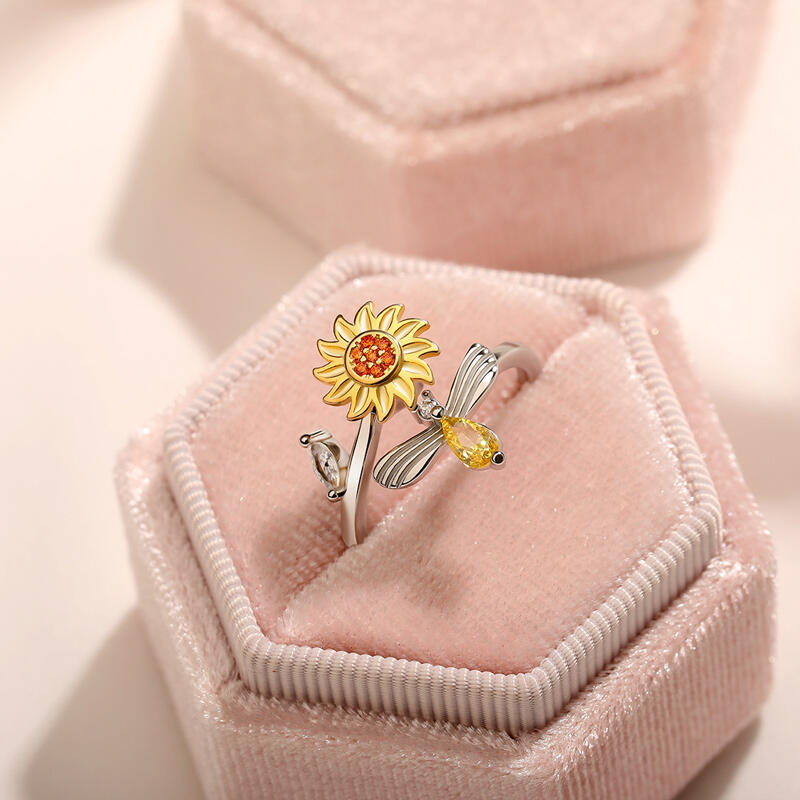 Jeulia Sunflower&Bee Rotating Soothe Sterling Silver Adjustable Open Ring