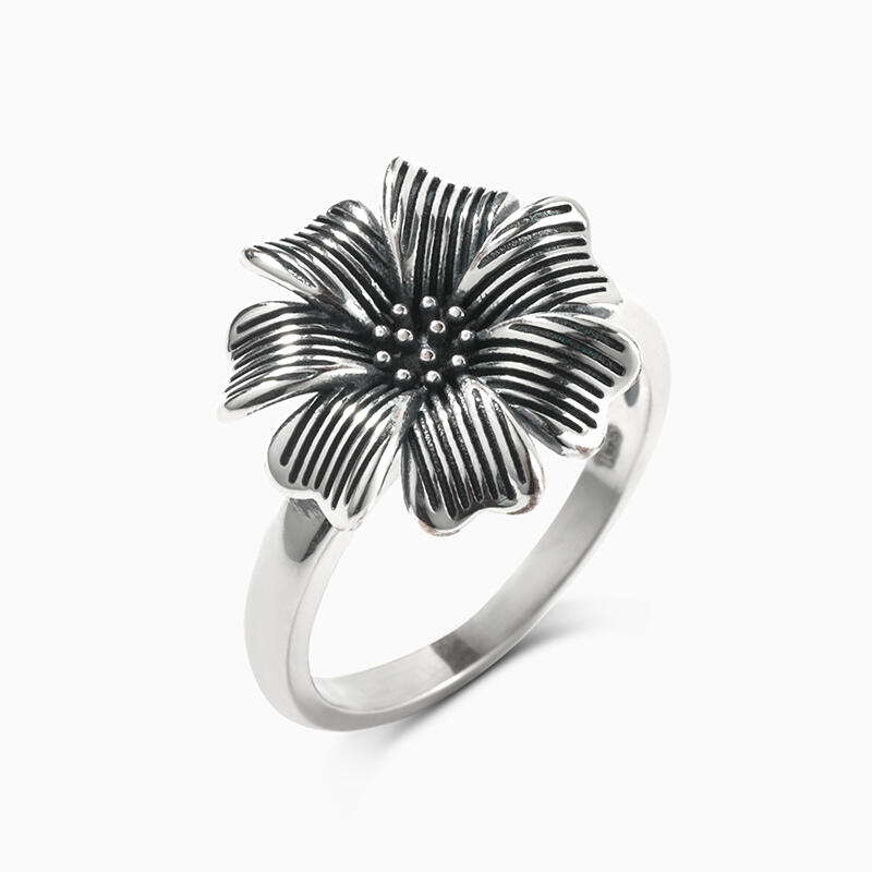 Jeulia "Cherry Blossom" Flower Sterling Silver Ring