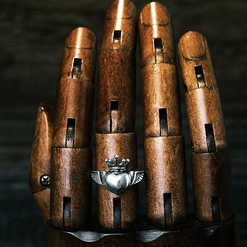 Jeulia "Wings & Crown" Heart Sterling Silver Ring