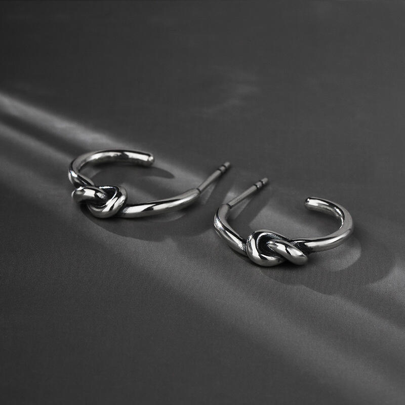 Jeulia "Small Knot" Sterling Silver Hoop Earrings