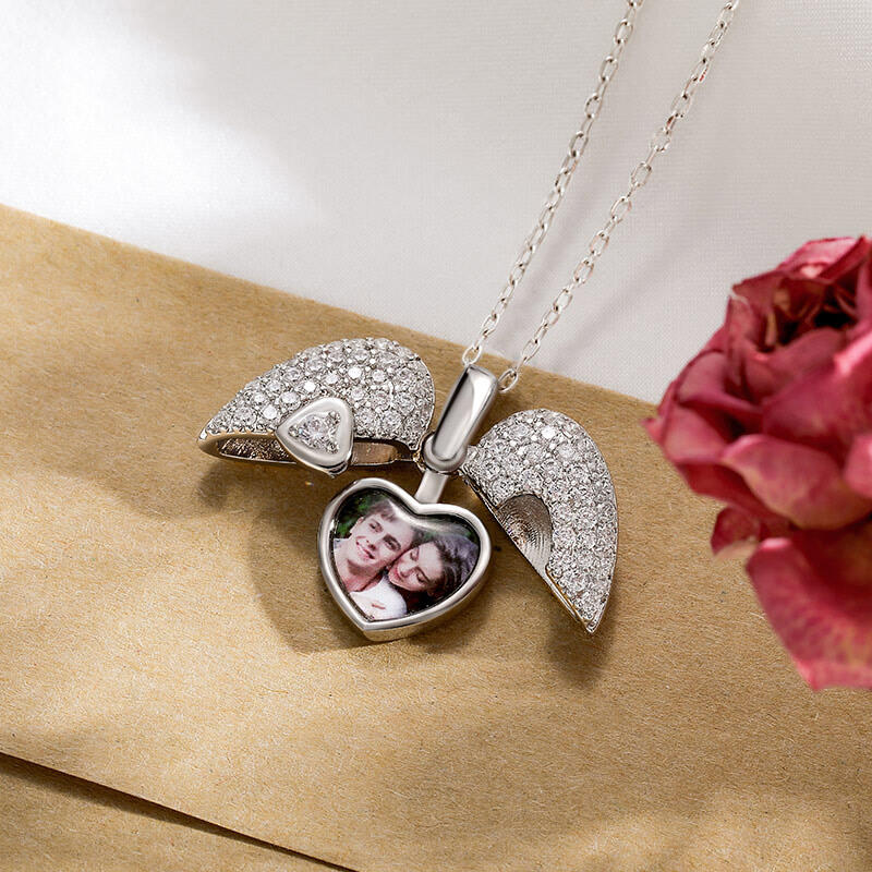Jeulia Personalized Heart Photo Locket Necklace with Birthstone Sterling Silver
