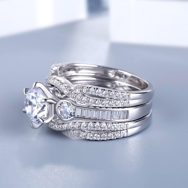 Jeulia Classic Three Stone Round Cut Sterling Silver Ring Set