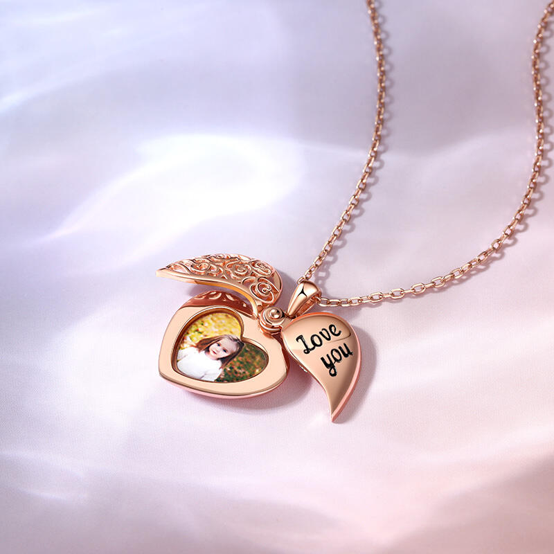 Jeulia "Love You" Vintage Locket Heart Personalized Sterling Silver Photo Necklace