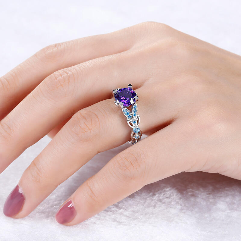 Anillo De Mariposa De Talla Redonda En Plata De Ley