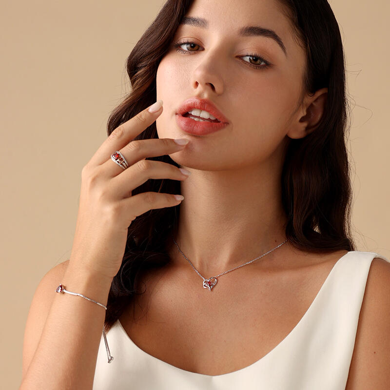 Jeulia "Eternal Love for Mom" Heart Cut Sterling Silver Ring