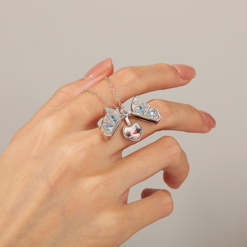 Jeulia Collar con Foto Personalizado de Plata de Ley con Corazón de Mariposa Abrible