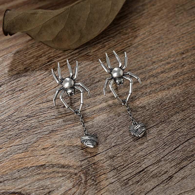 Jeulia "Spider & Heart" Sterling Silver Dangle Earrings