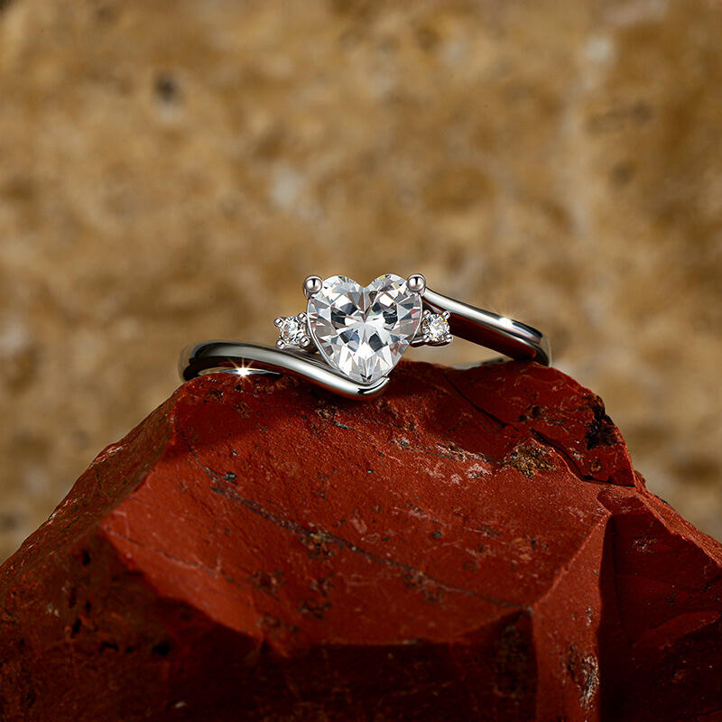 Jeulia 750er/585er/416er Gold Platin Bypass Herz Verlobungsring