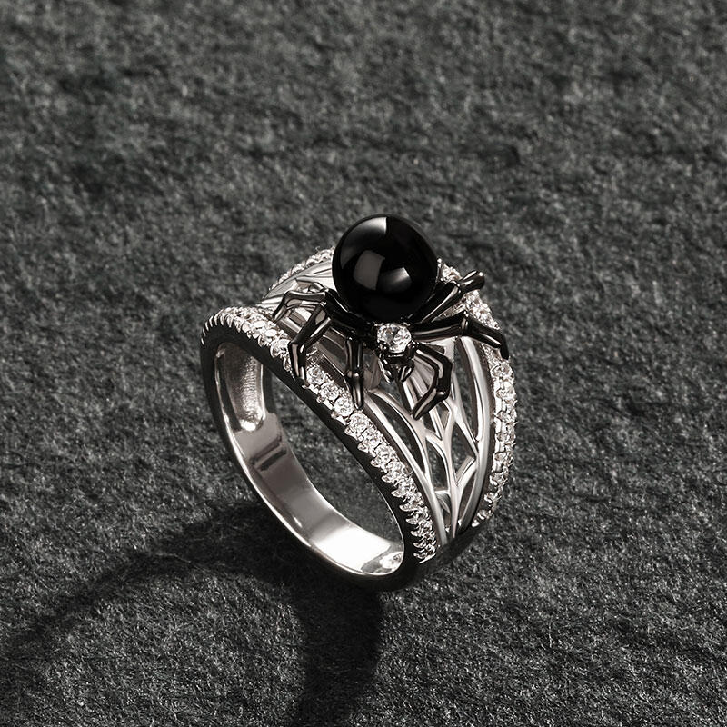Jeulia "Black Widow" Gothic Cultured Black Pearl Spider Sterling Silver Band