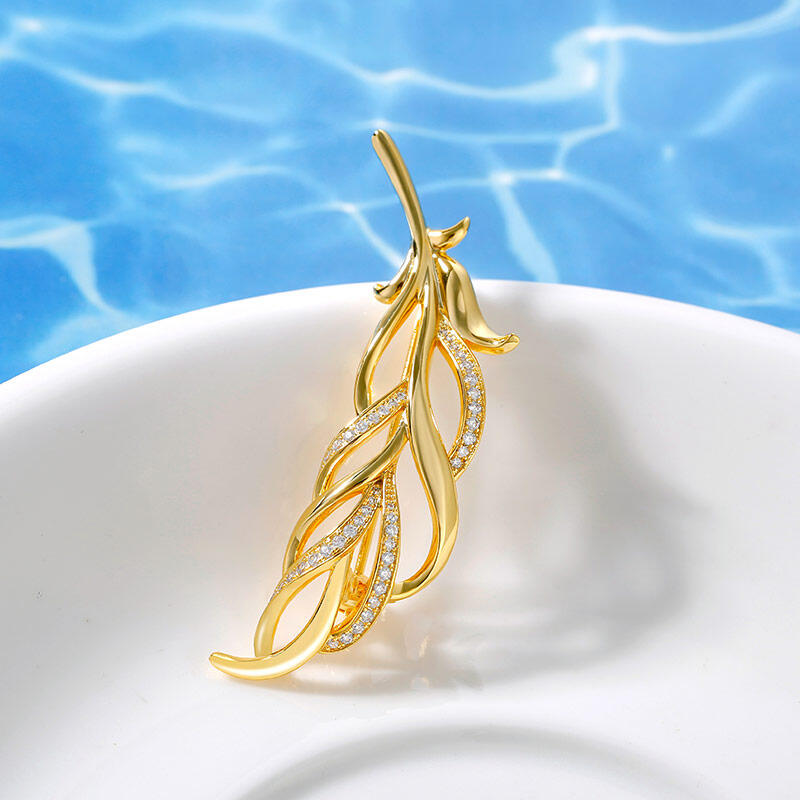 Jeulia Leaf Design Sterling Silver Brooch