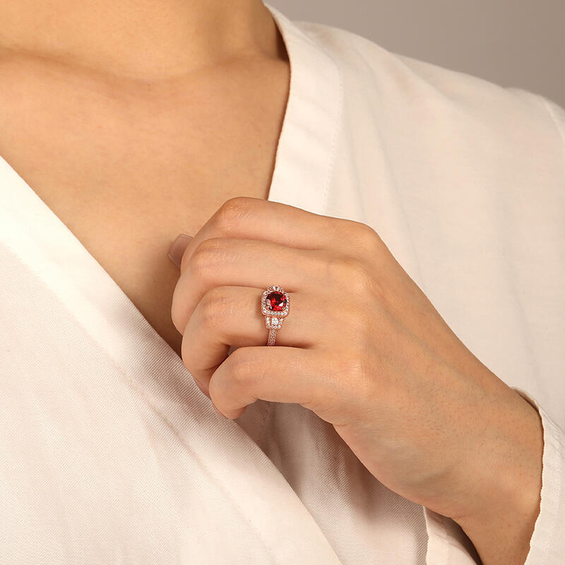 "An Artist’s Monologue" Round Cut Halo Engagement Ring